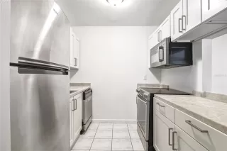 Photo #6: O6361480 Listing