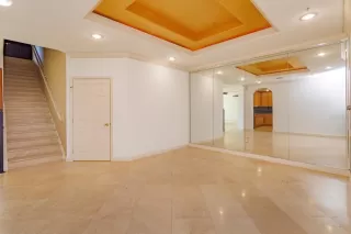 Photo #3: O6361497 Listing