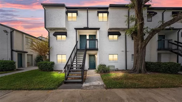 MLS: O6361505 Condo For Sale