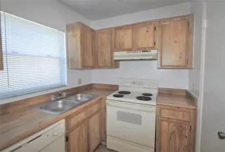 Photo #2: O6361602 Listing