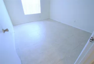 Photo #6: O6361602 Listing