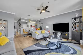 Photo #6: O6361603 Listing 