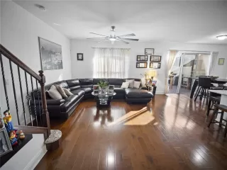 Photo #1: O6361771 Listing 