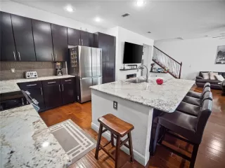 Photo #4: O6361771 Listing 