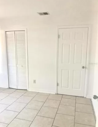 Photo #6: O6361965 Listing