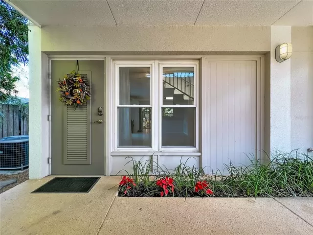 MLS: O6362061 Condo For Sale