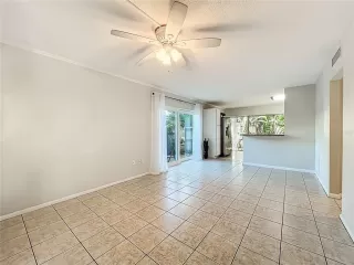 Photo #5: O6362061 Listing