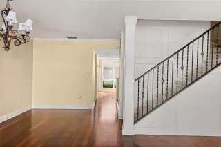 Photo #5: O6362206 Listing