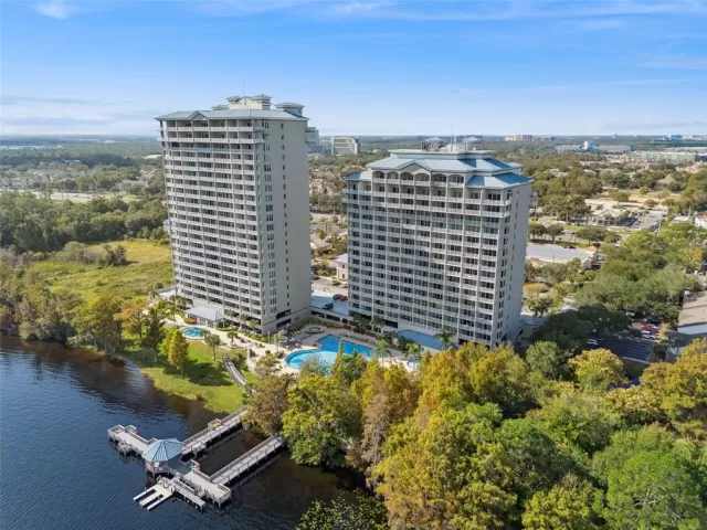 MLS: O6362701 Condo For Sale