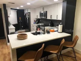 Photo #1: O6362959 Listing 