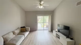 Photo #1: O6363202 Listing