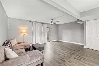 Photo #3: O6363267 Listing