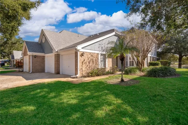 MLS: O6363508 Condo For Sale