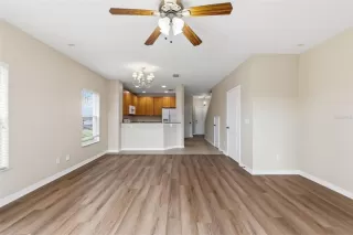 Photo #6: O6363556 Listing