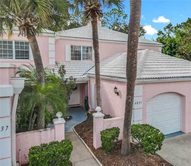 MLS: O6363679 Condo For Sale