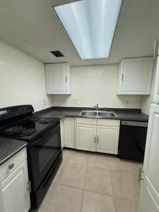 Photo #5: O6363709 Listing