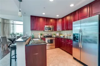 Photo #5: O6363820 Listing 