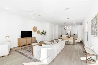 Photo #6: O6363839 Listing 