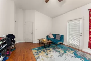 Photo #4: O6364061 Listing