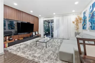 Photo #6: O6364068 Listing 