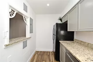 Photo #2: O6364189 Listing 