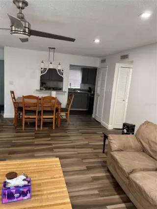 Photo #6: O6364189 Listing 