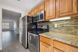 Photo #3: O6364425 Listing 