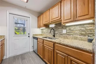 Photo #5: O6364425 Listing 