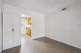 Photo #6: O6364425 Listing 