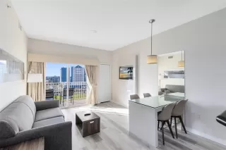 Photo #1: O6364478 Listing