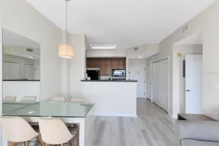 Photo #5: O6364478 Listing