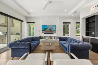 Photo #4: O6364557 Listing