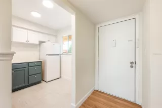 Photo #4: O6364570 Listing