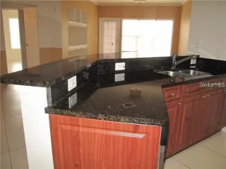 Photo #5: O6364612 Listing 