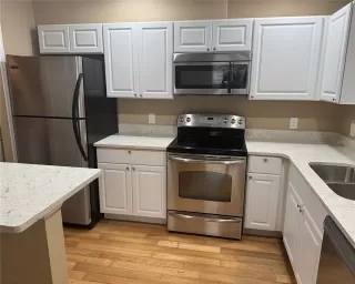 Photo #1: O6364639 Listing