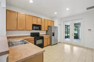 Photo #4: O6364693 Listing 