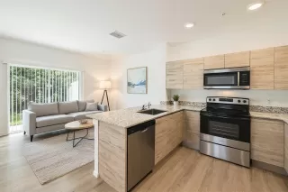 Photo #6: O6364735 Listing