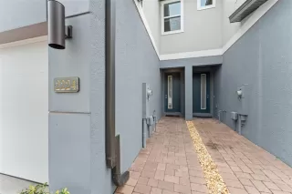 Photo #1: O6364889 Listing