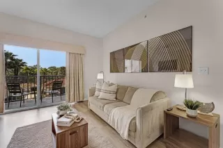 Photo #1: O6364967 Listing 