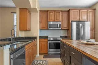 Photo #5: O6365080 Listing