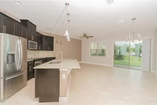 Photo #6: O6365083 Listing 