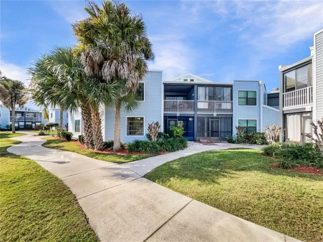 MLS: O6365458 Condo For Sale