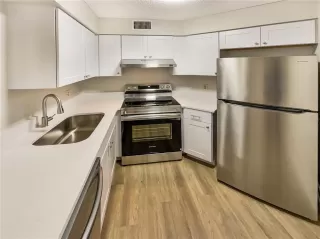 Photo #2: O6365458 Listing 