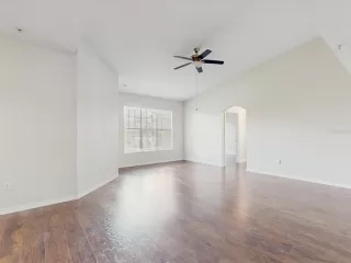 Photo #2: O6365471 Listing 