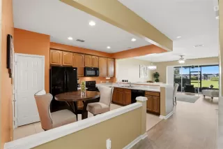 Photo #4: O6365502 Listing