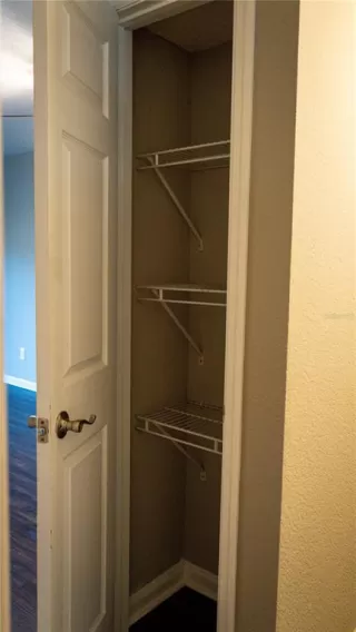 Photo #3: O6365536 Listing