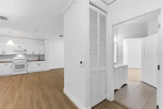 Photo #3: O6365613 Listing