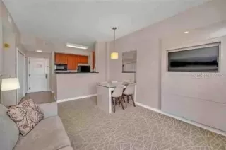 Photo #4: O6365657 Listing