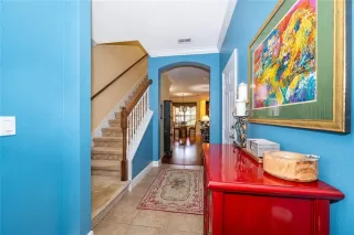 Photo #1: O6365874 Listing