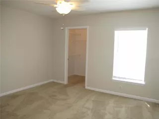 Photo #4: O6365906 Listing